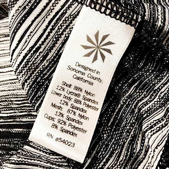 Athleta Stride Crunch And Punch Black White Tank Top Women's XXS Striped Strappy - Picture 8 of 9